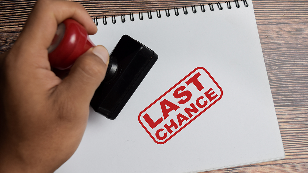 vecteezy_red-handle-rubber-stamper-and-last-chance-text-above-book_69184928 Last Chance Image